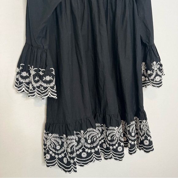 Zara Black Loose-Fit Floral Embroidered Bell Sleeve Tie-Back Dress. Size XS. - Picture 5 of 10